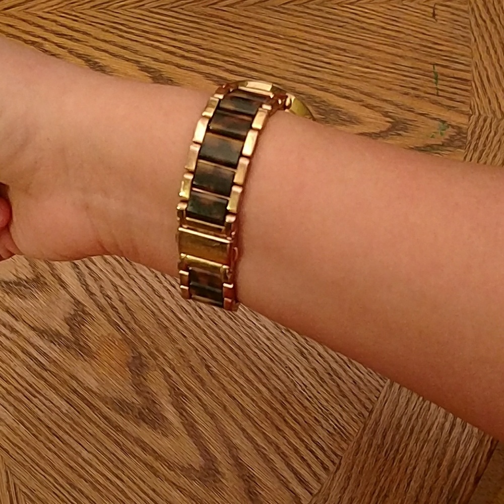 MICHAEL KORS WATCH - Picture 3 of 7